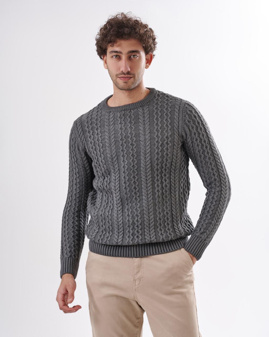 Braided Stitch Round Knit Pullover