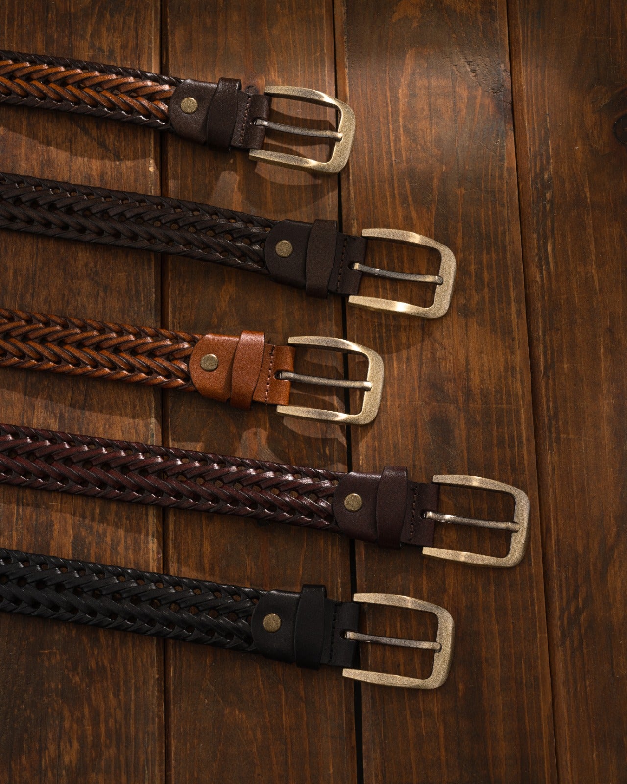 Woven Elegance Leather Belt