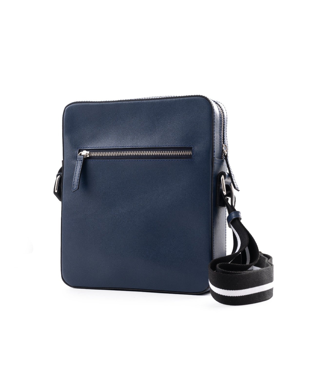 The Voyager Cross Leather Bag