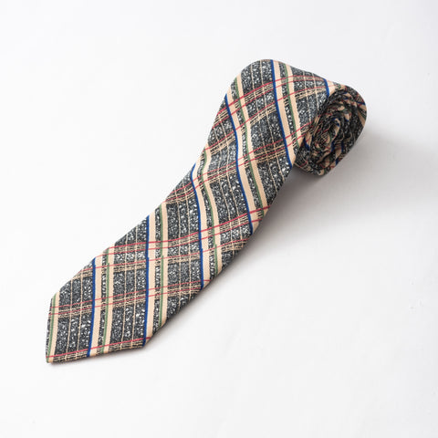 Toned striped tie